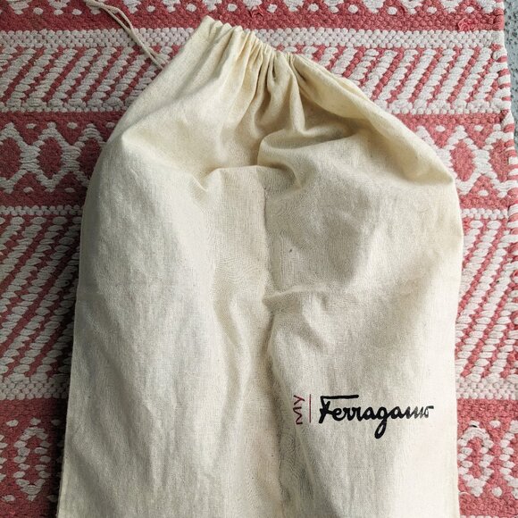 FERRAGAMO fringe flats - Picture 7 of 8